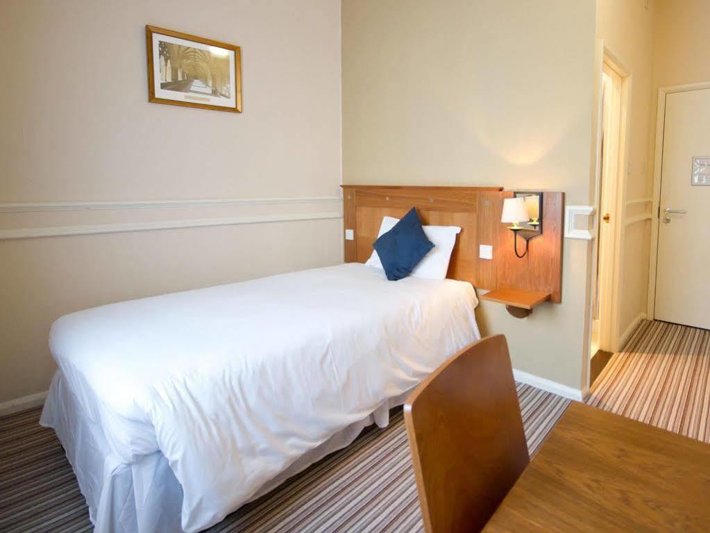 The Town House By Innkeeper'S Collection Thorpe St Andrew Екстериор снимка